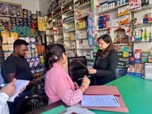 देहरादून में मेडिकल स्टोरों में अनियमितताएं मिलने पर एक दुकान सील, कई को दिए निर्देश